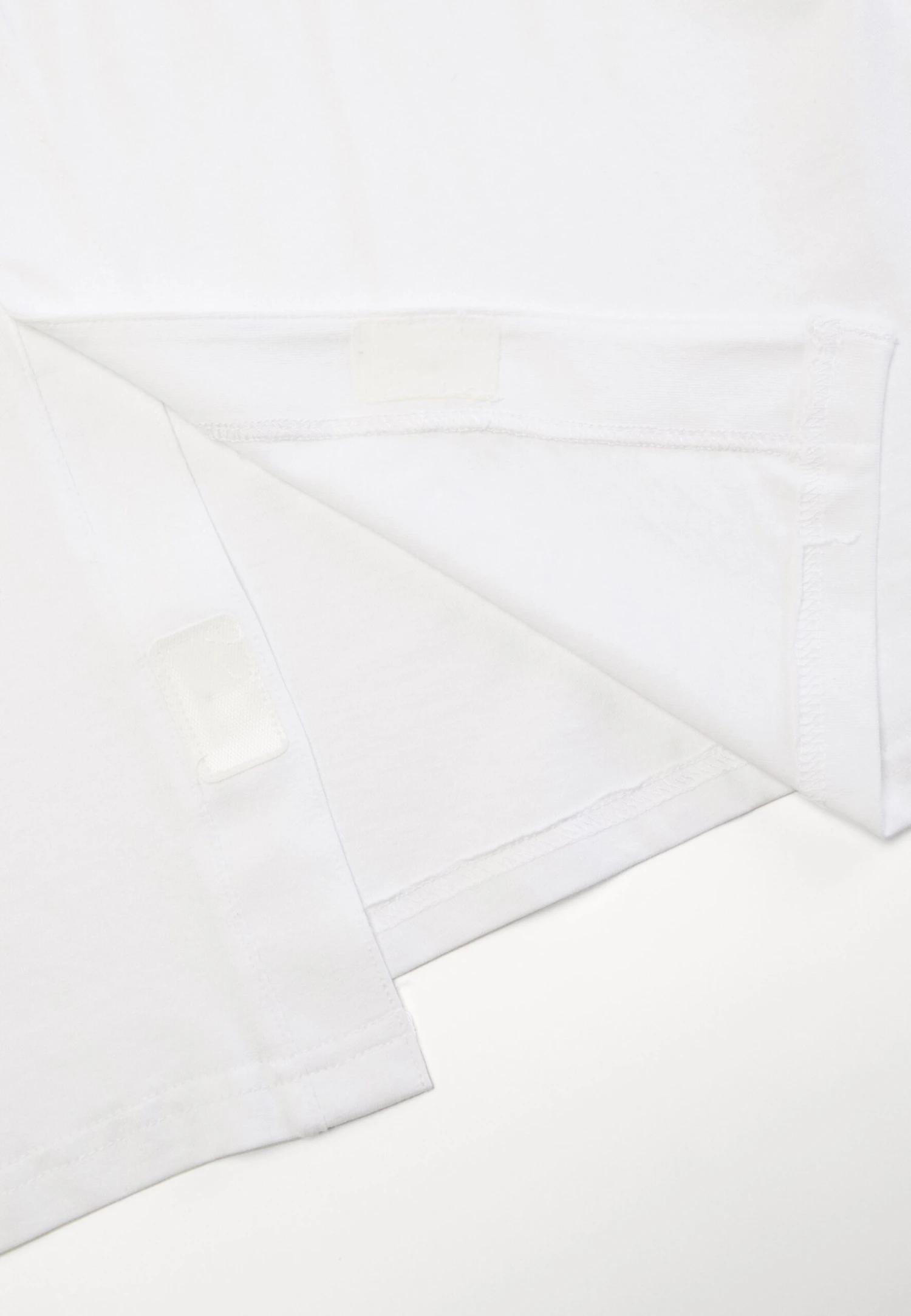 Pier One T-Shirts Med Print - White 14 Pier One T-Shirts Med Print - White - Bilde 12