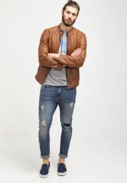 Pier One Jeans Slim Fit - Destroyed Denim -Pier One 2f8b0a199c4049e0a7aea34b886f4072