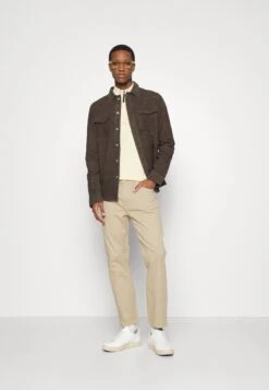 Pier One -Pier One 320e2b37f5e64394a9e9edc3fa0ded7e