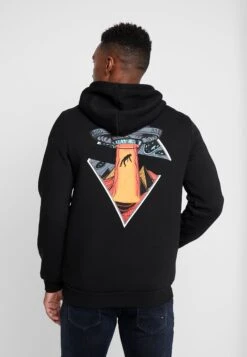 Pier One Hoodie - Black