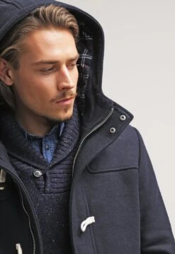 Pier One Kort Kåpe / Frakk - Navy 12 Pier One Kort Kåpe / Frakk - Navy -Pier One 39fc34304bfd4cb98c88dbc8fb72bf47