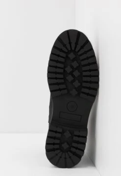 Pier One Unisex - Støvletter - Black -Pier One 3cdd5d0e98464557b3e6ff10c0d3bf9c