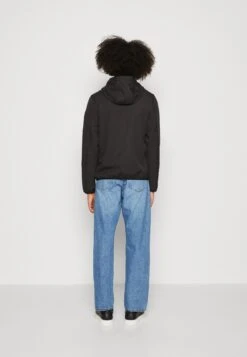 Pier One Regnjakke - Black -Pier One 4e357a4c9dc64463935acb495187a2e8