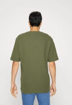 Pier One T-Shirts - Olive -Pier One 65ccf289de134aeea9fa2e41e2b7c35a