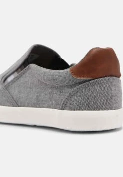 Pier One Unisex - Slippers - Dark Grey 13 Pier One Unisex - Slippers - Dark Grey -Pier One 6ea70633070948dcbf9420ae8ee23503