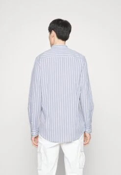 Pier One Muscle Fit Stand- Skjorte - Blue -Pier One 6f902e87935b415aa0482cac3fb832df