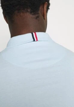 Pier One Tricolore Trim- Poloskjorter - Light Blue -Pier One 77000455c63a4cc1bb84bb420abd4795