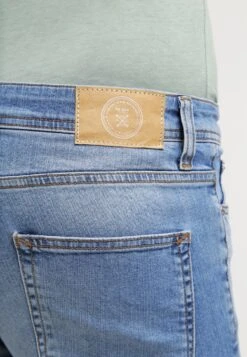 Pier One Jeans Slim Fit - Light Blue Denim -Pier One 86616cf9595a4cd4a68ac3c4756a4ad3