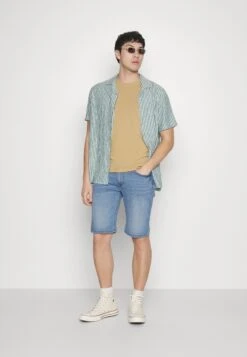 Pier One Jeansshorts - Light Blue Denim