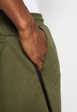 Pier One Joggebukse - Olive -Pier One 92124823220646329f52c61a38cf8de5