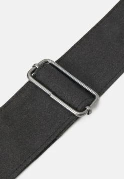 Pier One Unisex - Skulderveske - Black -Pier One 9d118dcb746f416a928774a10fe9af1e