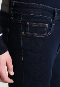 Pier One Basic - Jeans Straight Leg - Rinsed -Pier One abcf0dd4e2f44f36b372d1a00b38a238