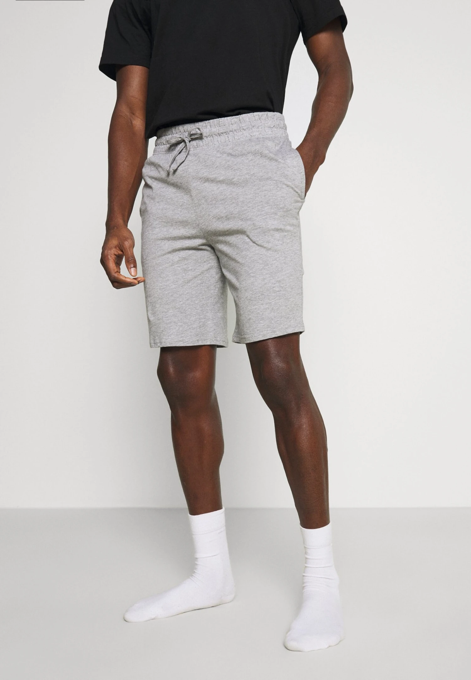 Pier One 3 Pack - Pyjamasbukse - Black/Mottled Dark Grey/Red 6 Pier One 3 Pack - Pyjamasbukse - Black/Mottled Dark Grey/Red - Bilde 4