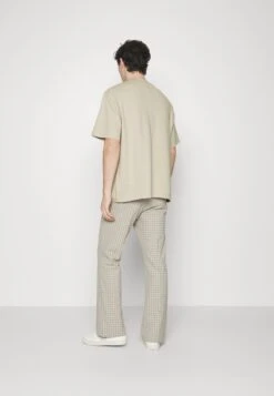 Pier One T-Shirts - Beige -Pier One fc1282f8e7114005b687f995a438664d